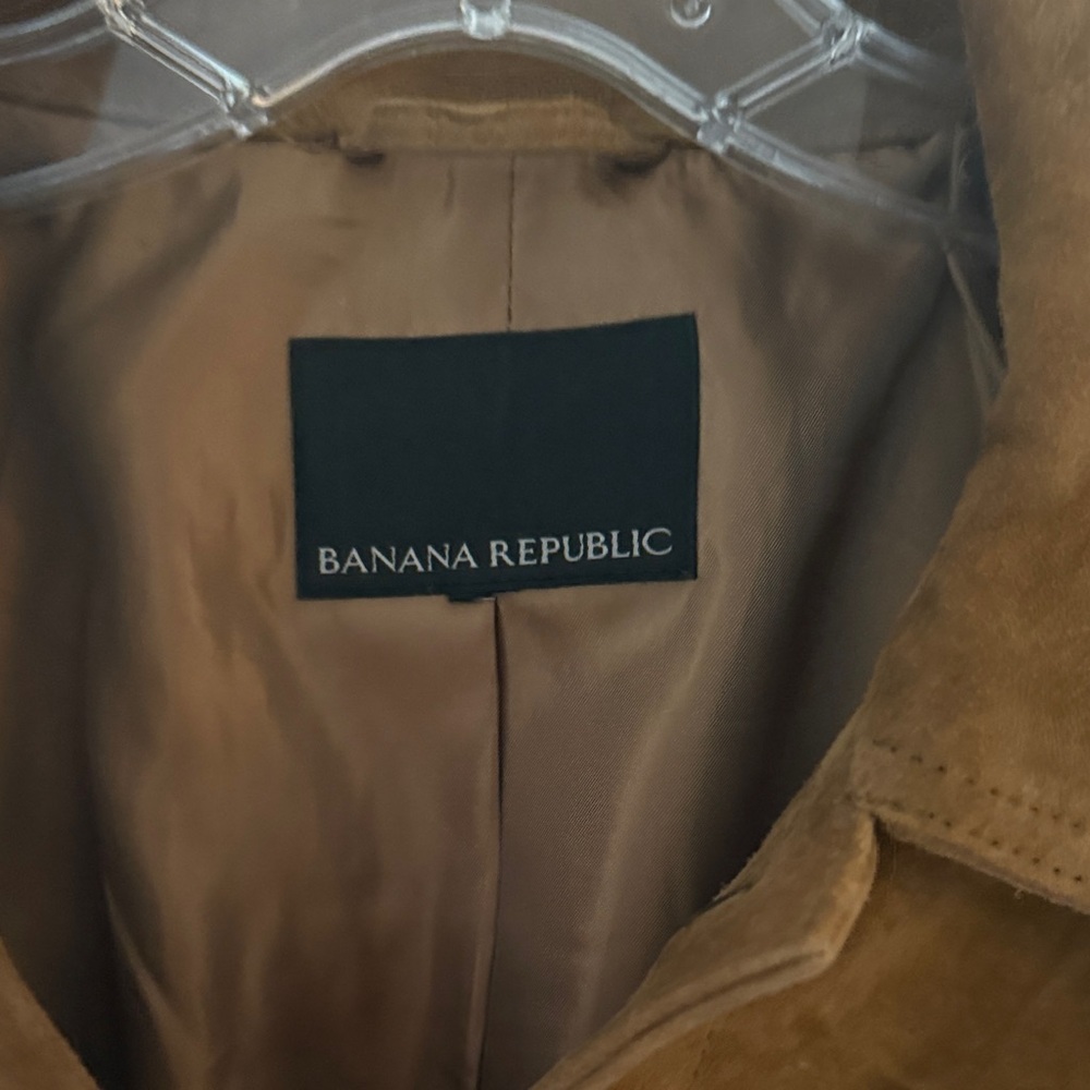 Banana Republic Tan Suede Trucker Jacket - Picture 4 of 10
